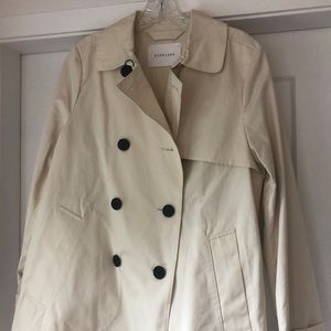Everlane cream short trench raincoat, size M